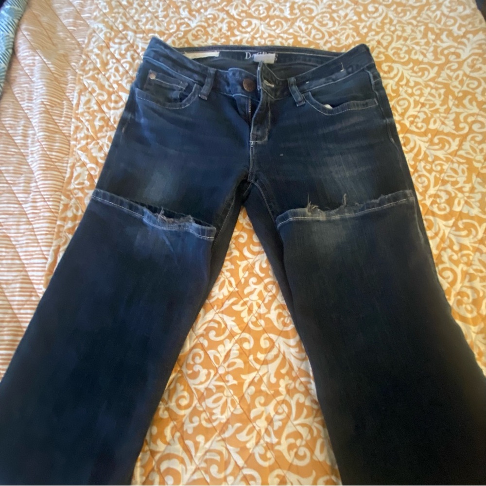 Size 7:  Boot Cut, Decree Jeans